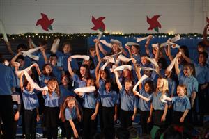 Junior Chorus 12.23 9.jpg